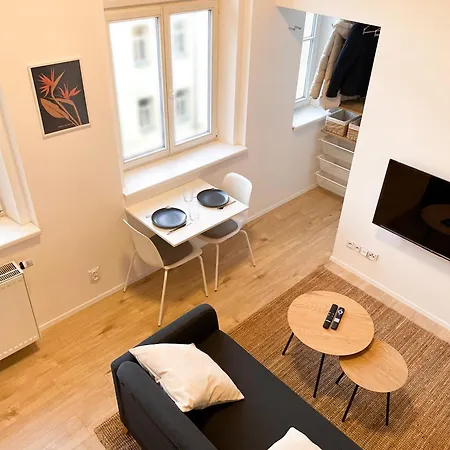 Loft Maniny By Urban Apartments Prague Exterior photo